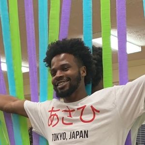 Meet your Posher, Devonte